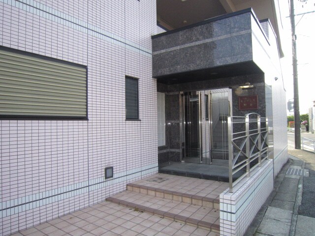 エントランス部分 レジデンス野並