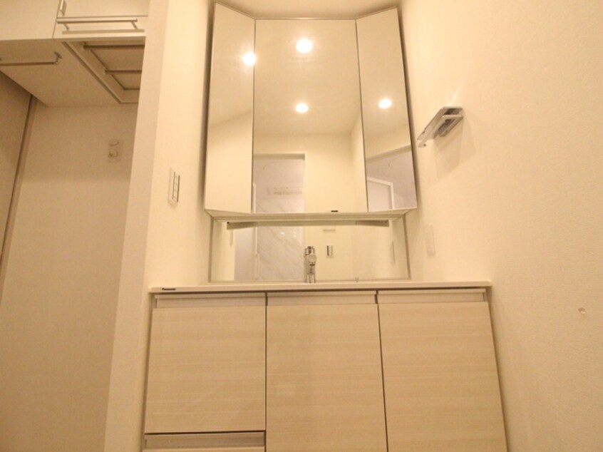 洗面 NAGOYA the TOWER(301)