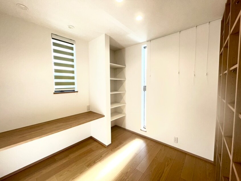 居室 西区城西戸建