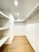 収納 西区城西戸建