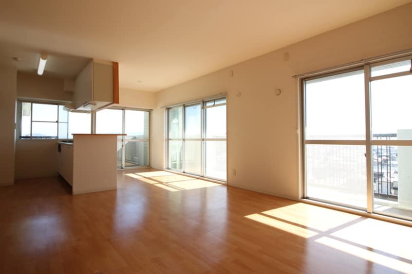 居室 グラート岡崎