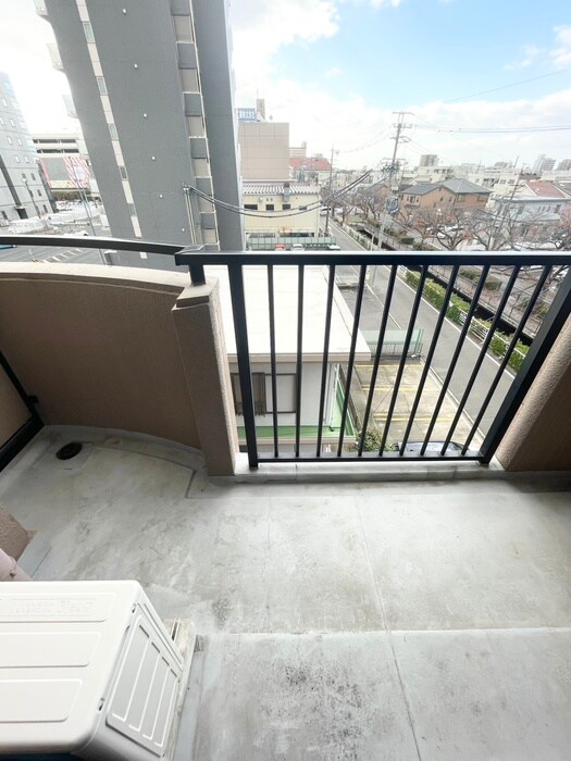 ベランダ・バルコニー ﾗｲｵﾝｽﾞﾏﾝｼｮﾝ康生通第2(402)