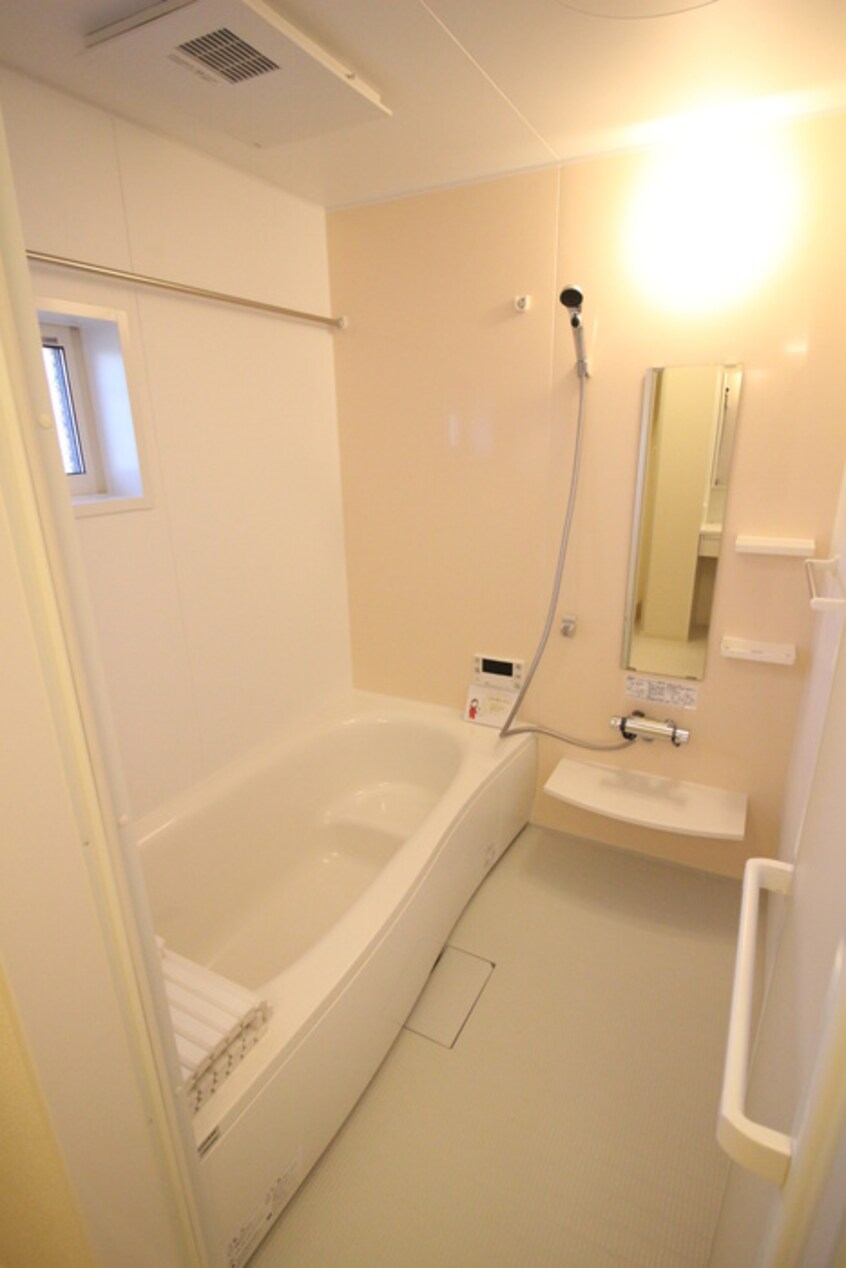 バス／シャワールーム等 エクセレンス東梅坪