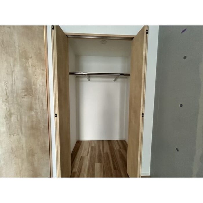 居室 ＩＣＨＩＮＯＭＩＹＡ　ＲＩＳＥ