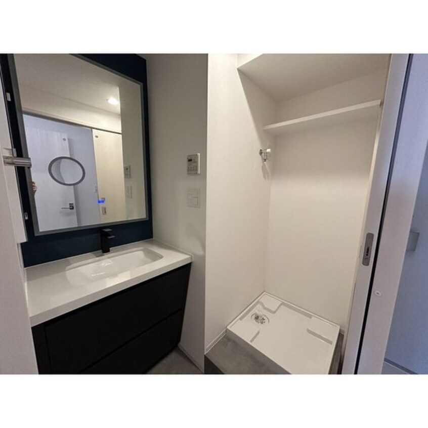 洗濯機置場 ＩＣＨＩＮＯＭＩＹＡ　ＲＩＳＥ