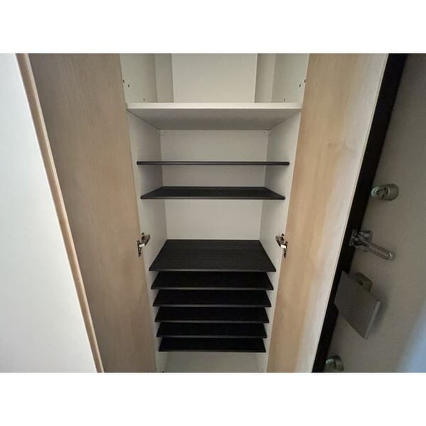 靴箱 ＩＣＨＩＮＯＭＩＹＡ　ＲＩＳＥ