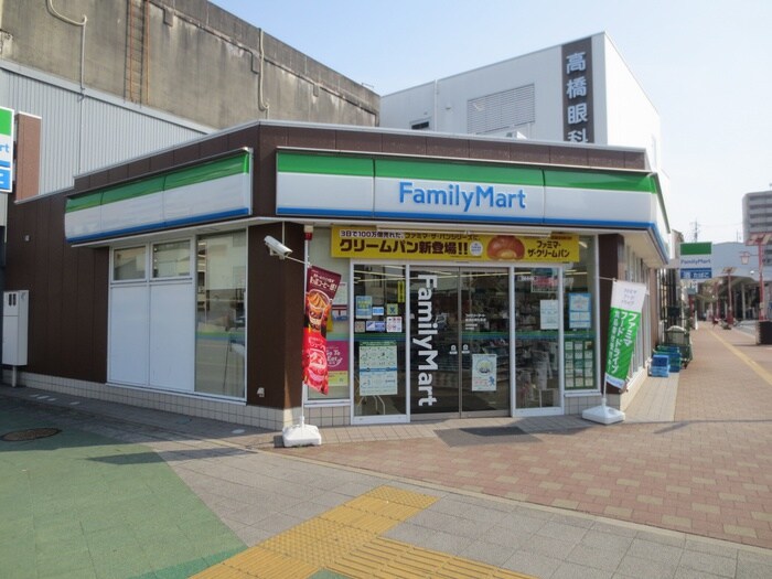 ファミリーマート　真清田神社前(コンビニ)まで350m ＩＣＨＩＮＯＭＩＹＡ　ＲＩＳＥ
