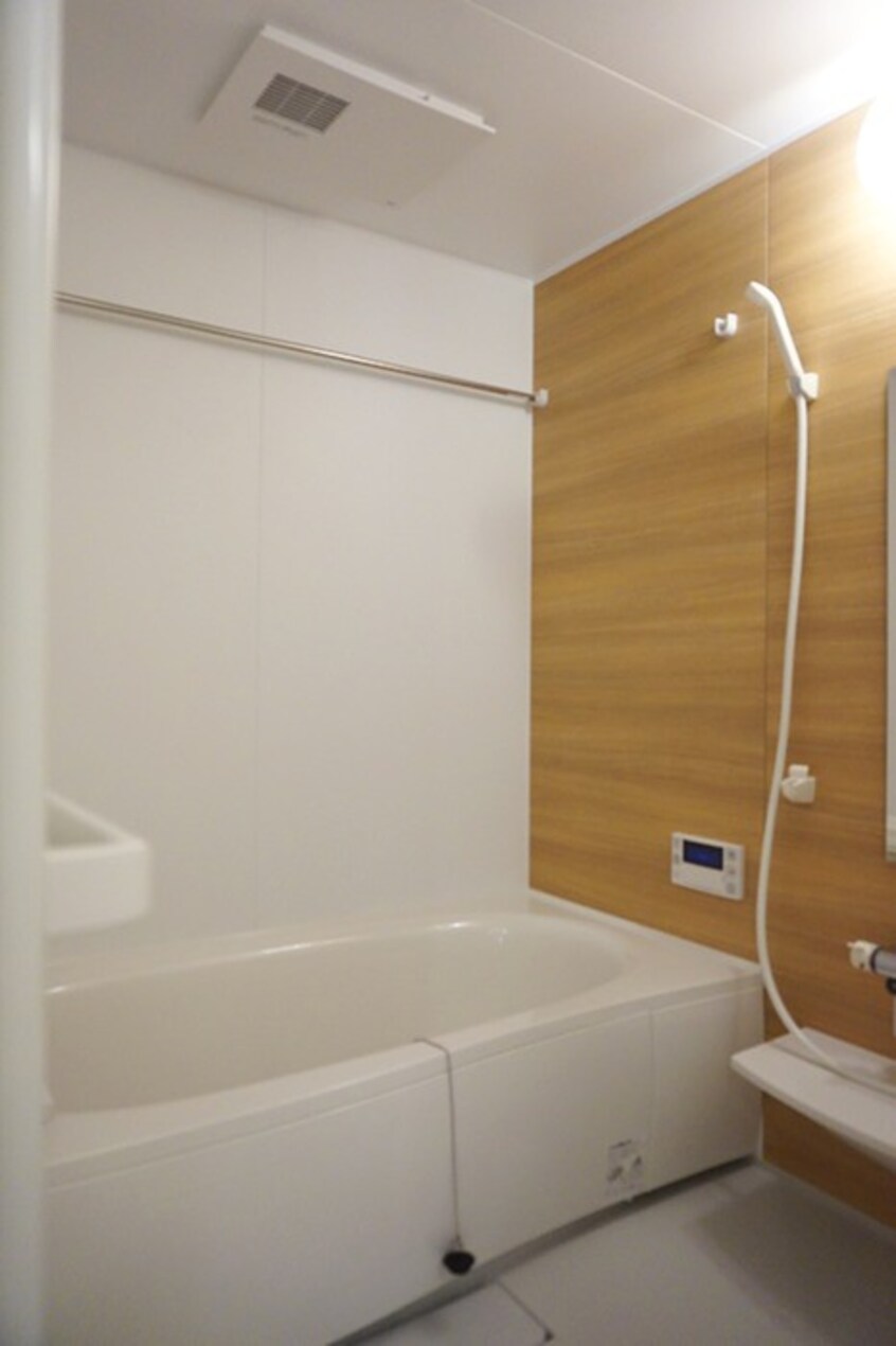 バス／シャワールーム等 パライソ熱田六番町B棟