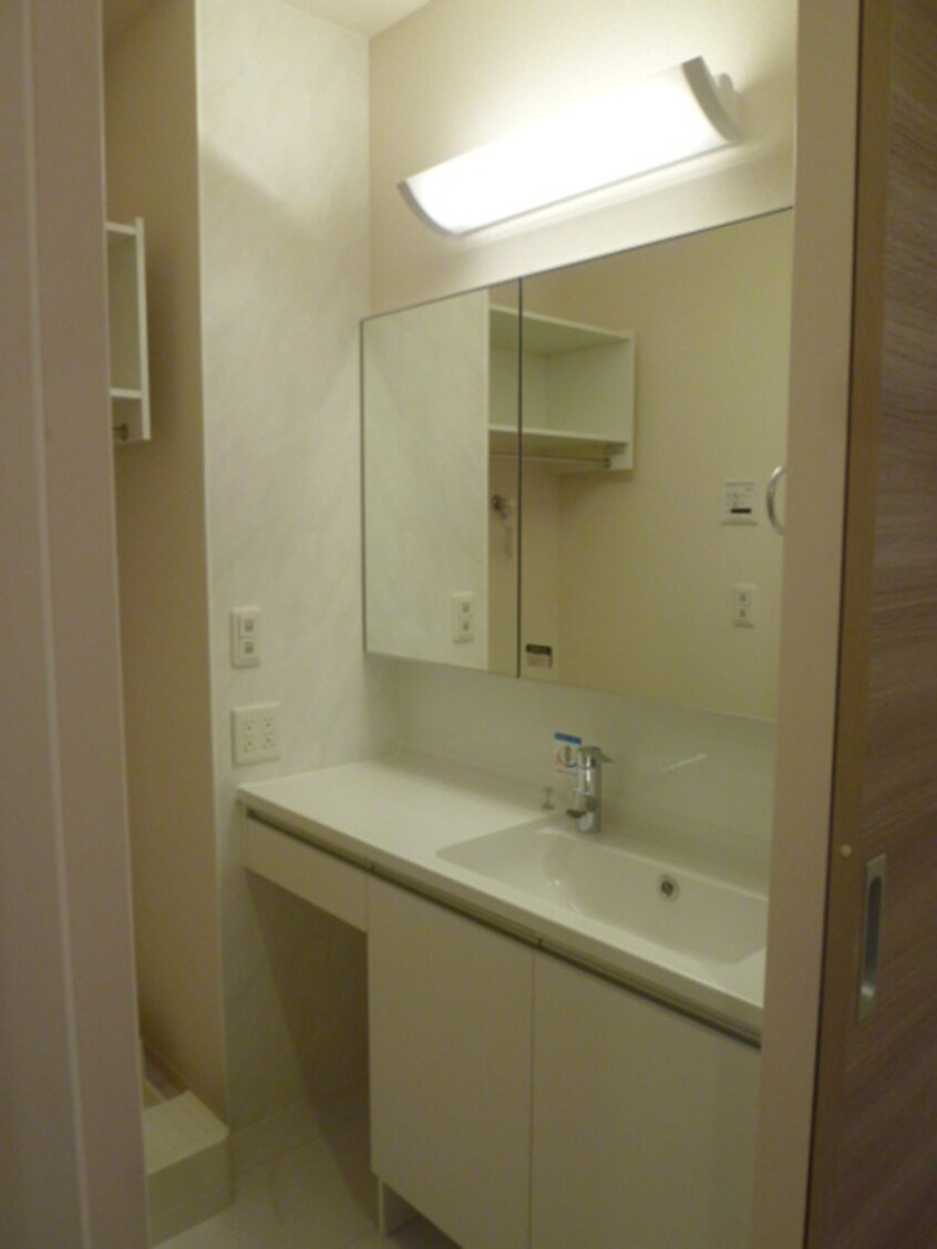 洗面 パライソ熱田六番町B棟