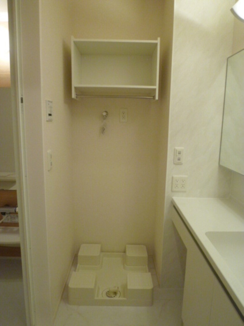 洗濯機置場 パライソ熱田六番町B棟
