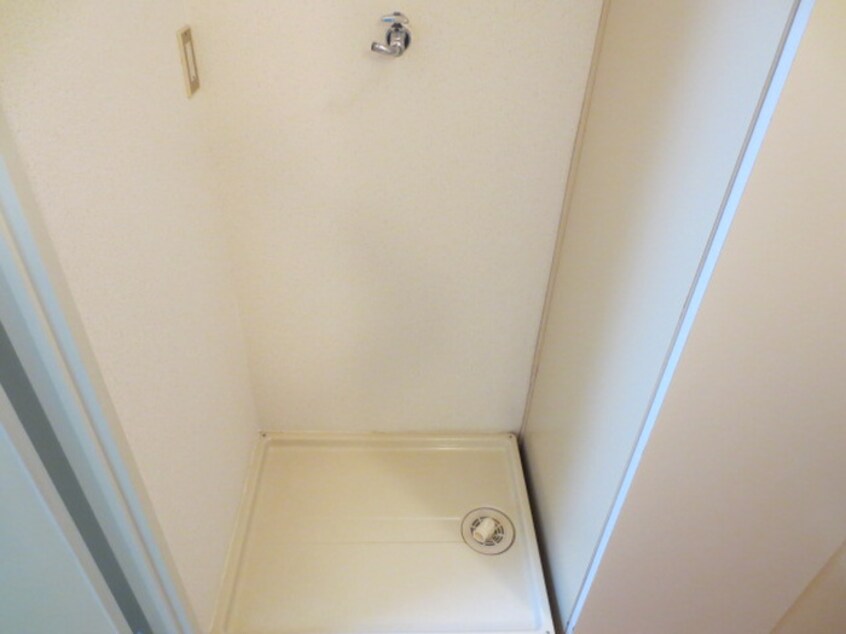 洗濯機置場 BAKER.ST.221B