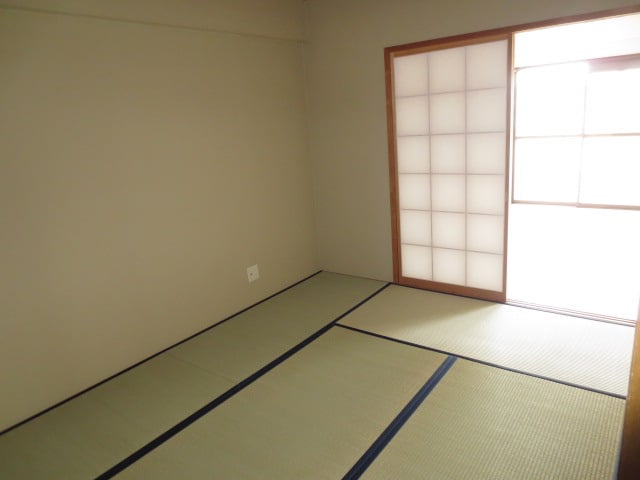 居室 代官坂マンション