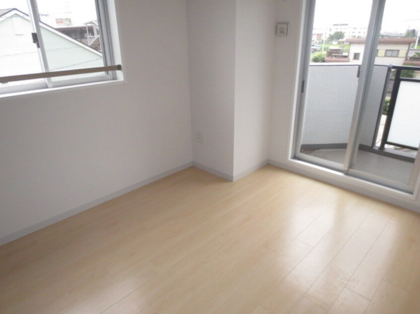 居室 Ｋｚ ＳＱＵＡＲＥ