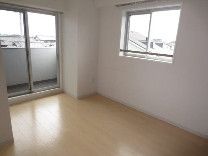 居室 Ｋｚ ＳＱＵＡＲＥ