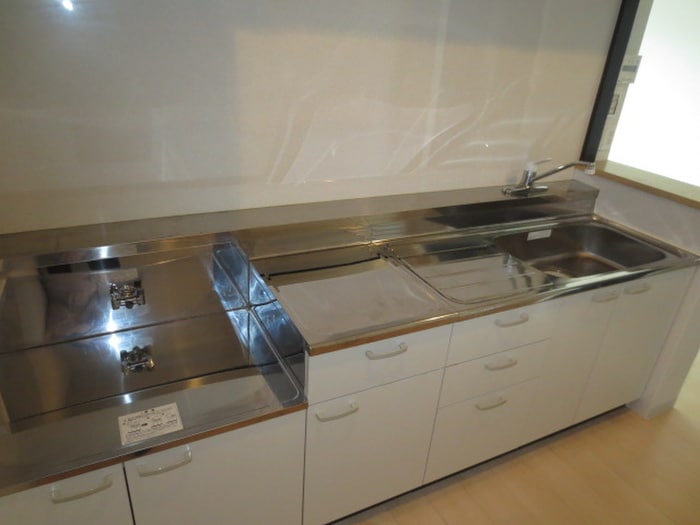 キッチン Ｋｚ ＳＱＵＡＲＥ