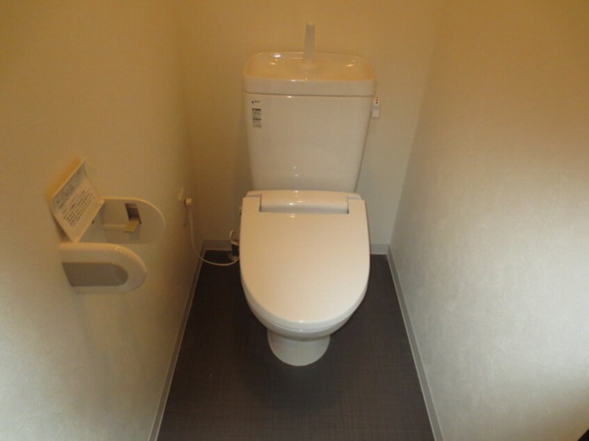 トイレ Ｋｚ ＳＱＵＡＲＥ