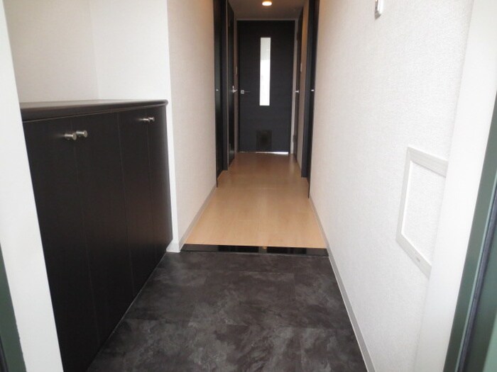 玄関 Ｋｚ ＳＱＵＡＲＥ