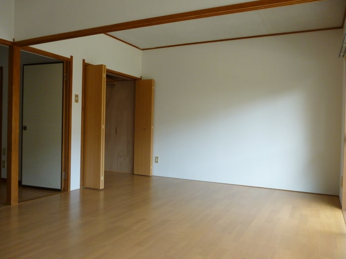 居室 エレガンス青山