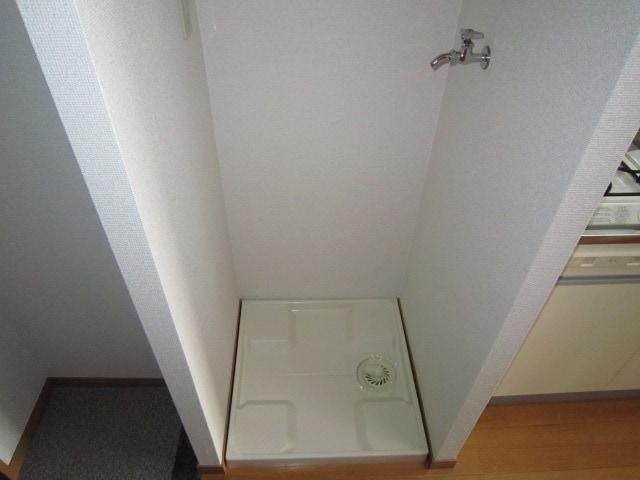 洗濯機置場 現代ハウス新栄