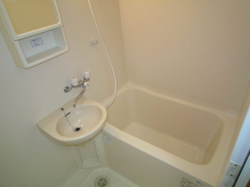 バス／シャワールーム等 現代ハウス新栄