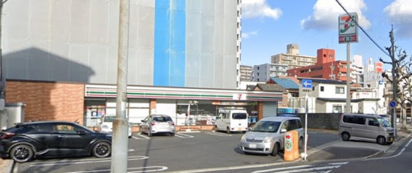 セブン-イレブン 名古屋新栄２丁目南店(コンビニ)まで220m 現代ハウス新栄