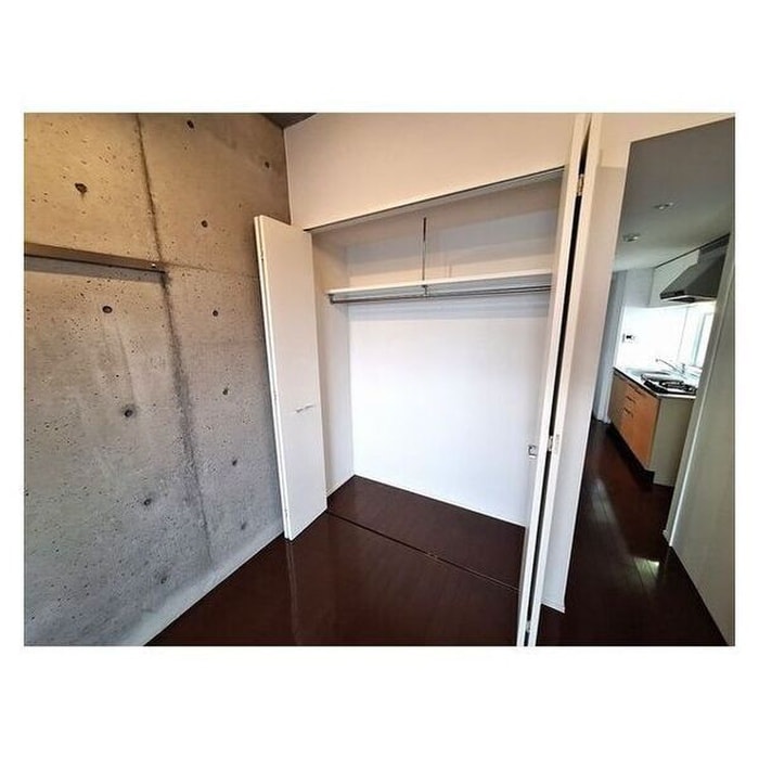 収納 エルブ入船