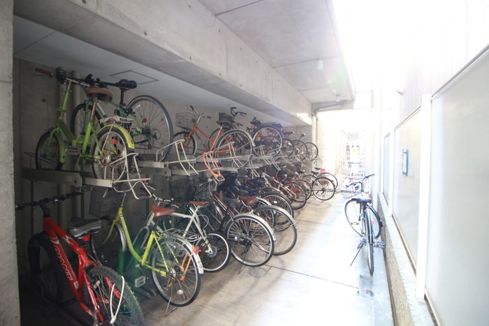 駐輪場 エルブ入船