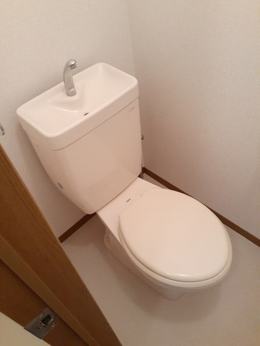 トイレ セジュール松降