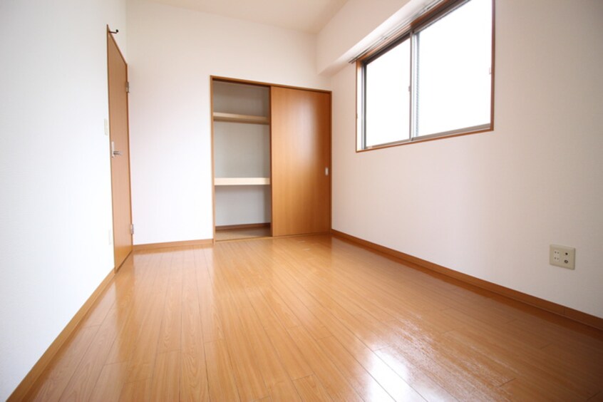 居室 ＣＥＫＩＯＲ花原