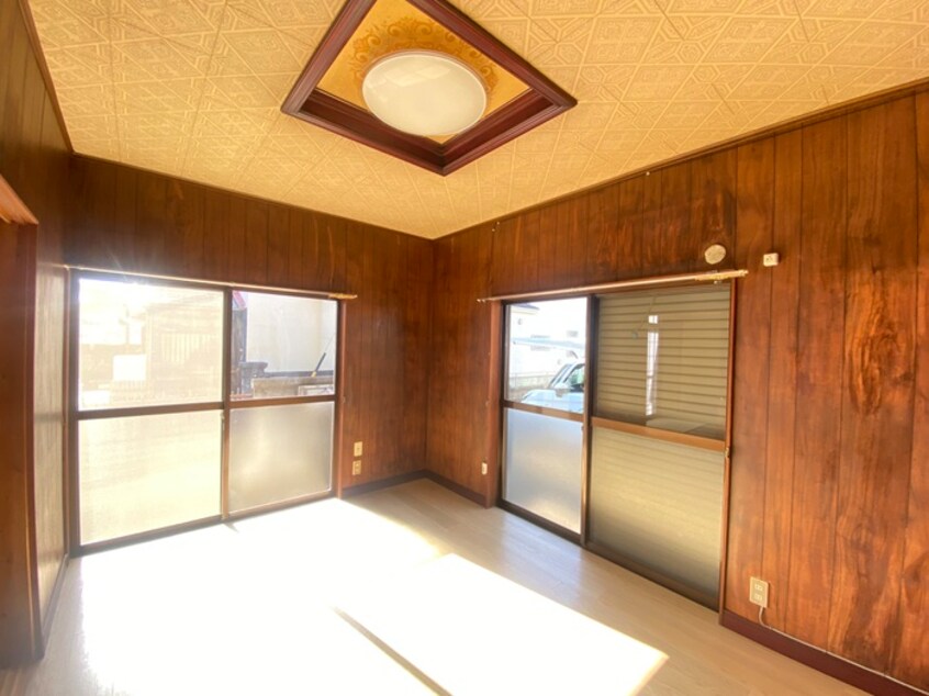 居室 七宝町貸家