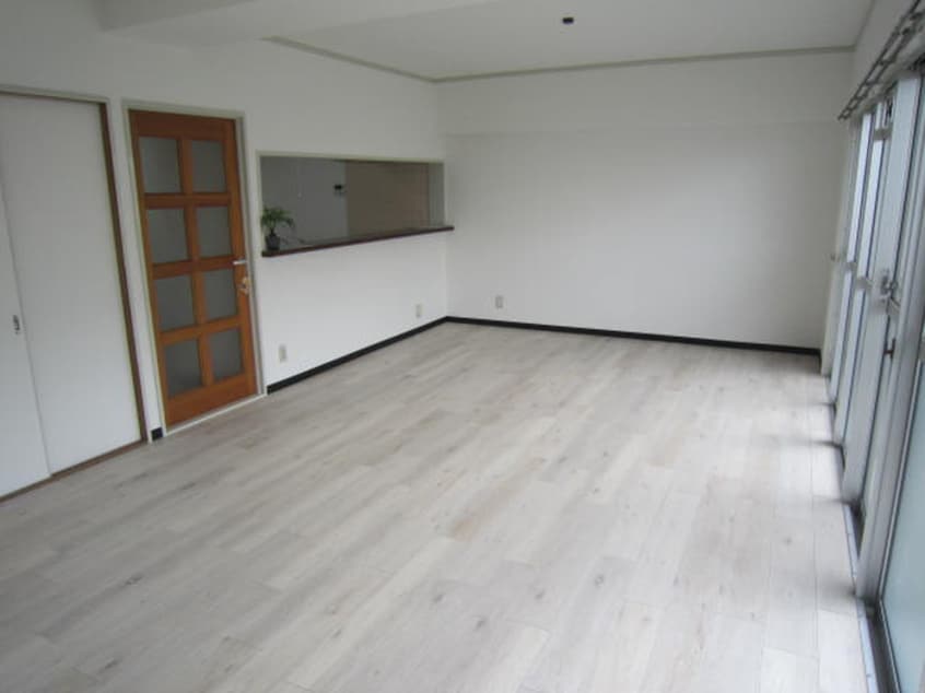 居室 アベニュー青山