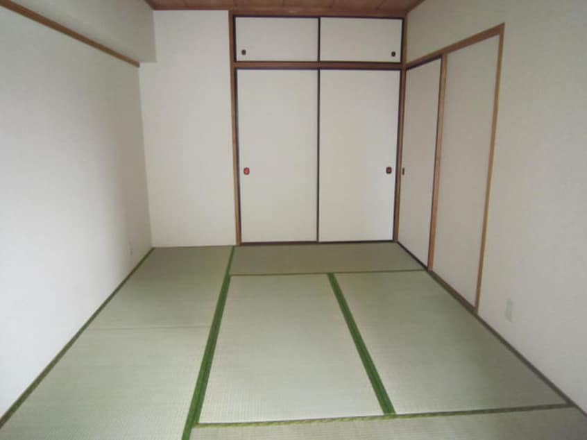 居室 アベニュー青山