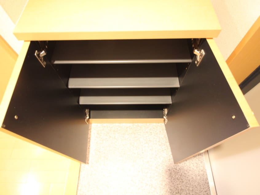 靴箱 レ－ジュ川原通