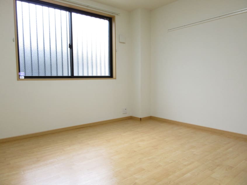 居室 ア－バンフロ－ラ