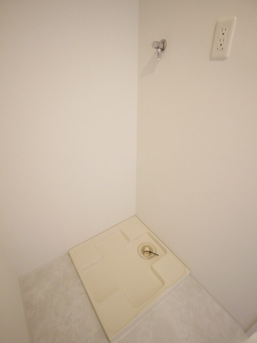 洗濯機置場 ＮＮＳ１２１