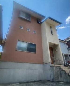 名東本町戸建