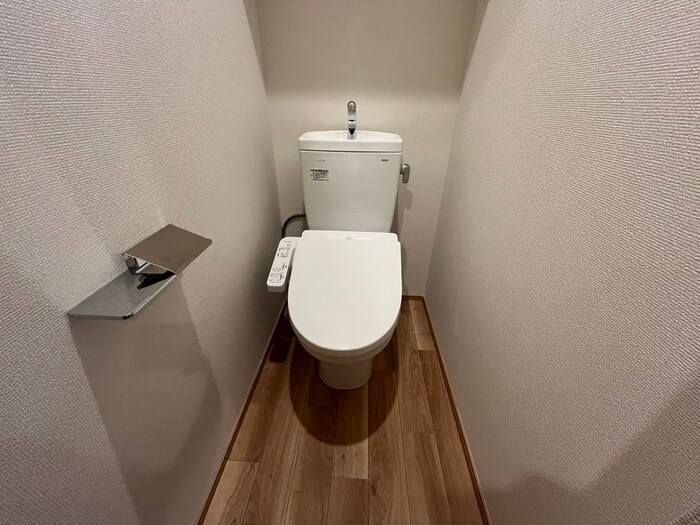 トイレ REGALEST三番町