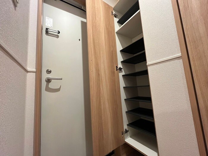 靴箱 REGALEST三番町