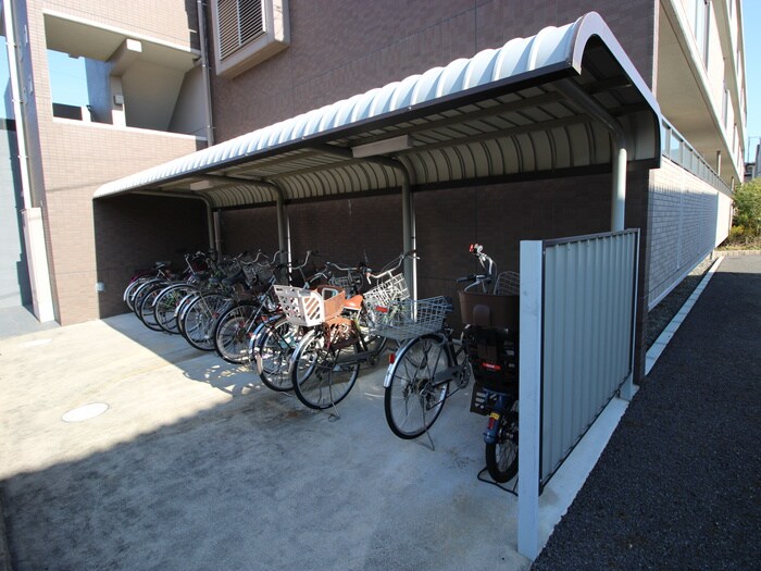 駐輪場 プレミアム御影