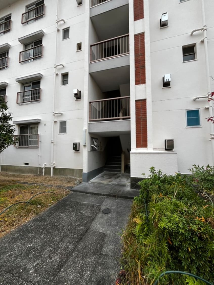 エントランス部分 相生山団地48棟（104）