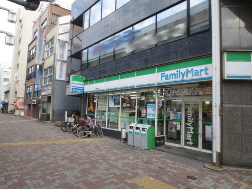 ファミリーマート円頓寺店(コンビニ)まで426m グリシーヌ名駅