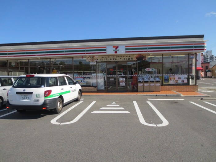 セブン-イレブン 一宮住吉２丁目店(コンビニ)まで160m サンポ－ト住吉