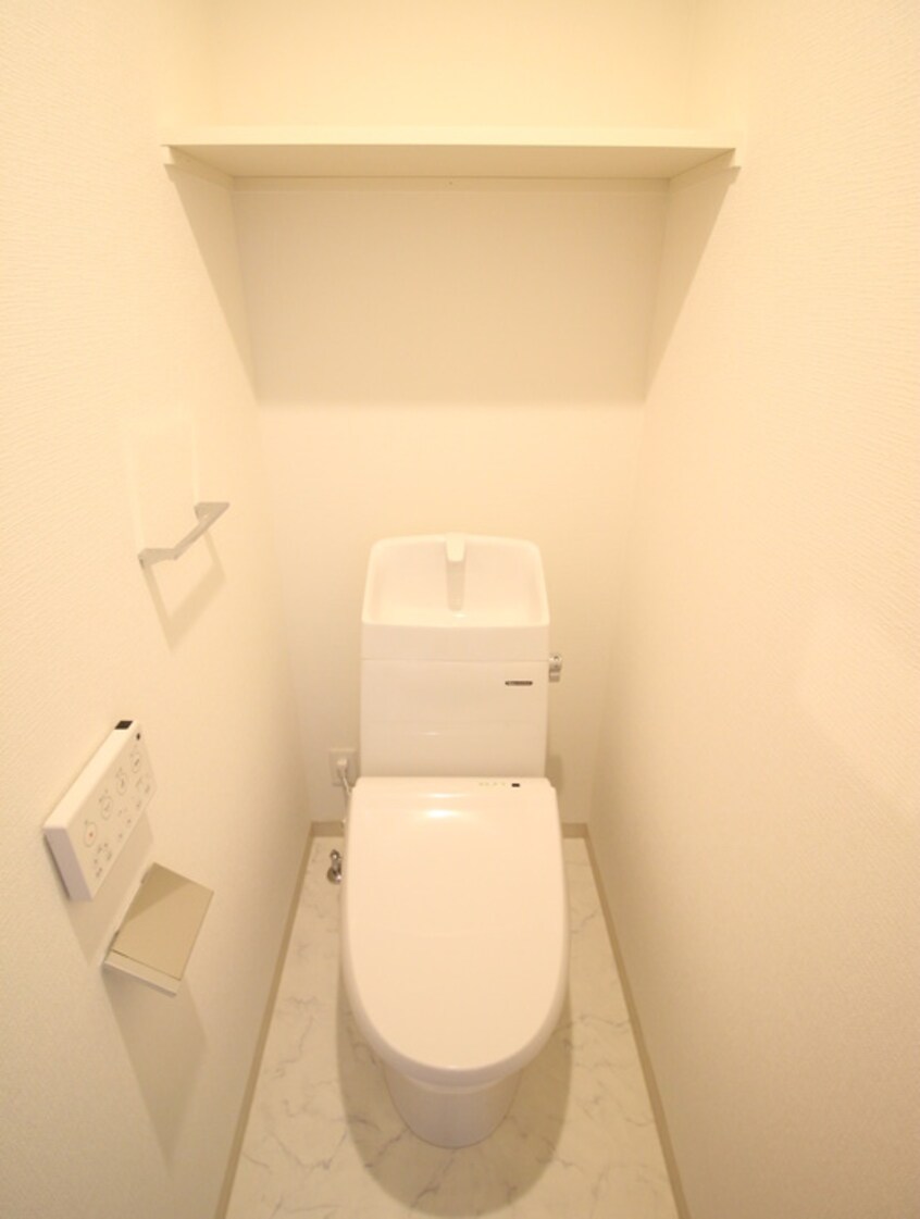 トイレ e-house 中村公園
