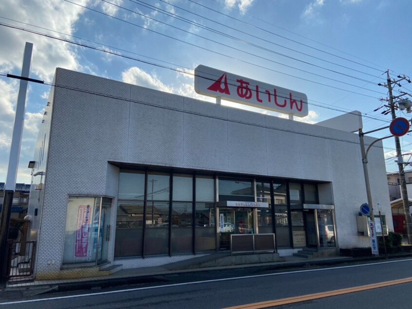 愛知信用金庫七宝支店(銀行)まで473m メルヴェーユ