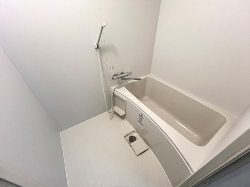 バス／シャワールーム等 日高ビル