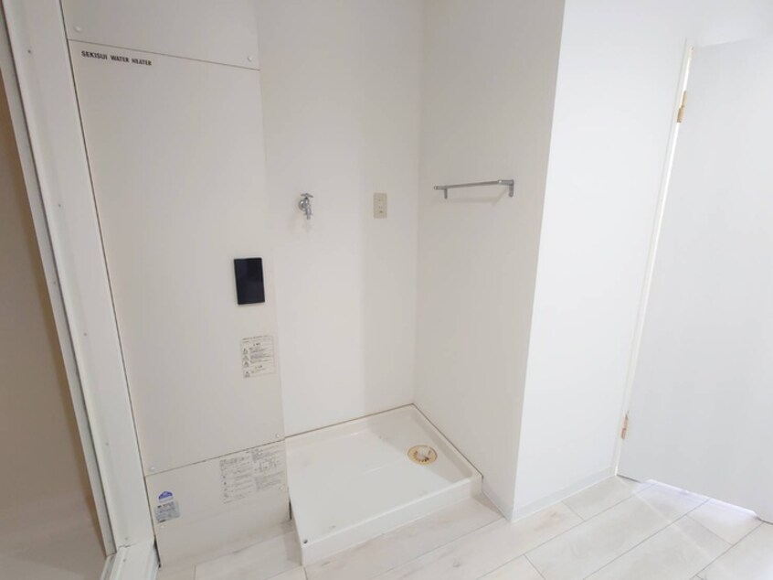 洗濯機置場 ハウス１０８筒井