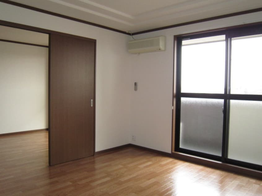 居室 インペリアルコ－ト