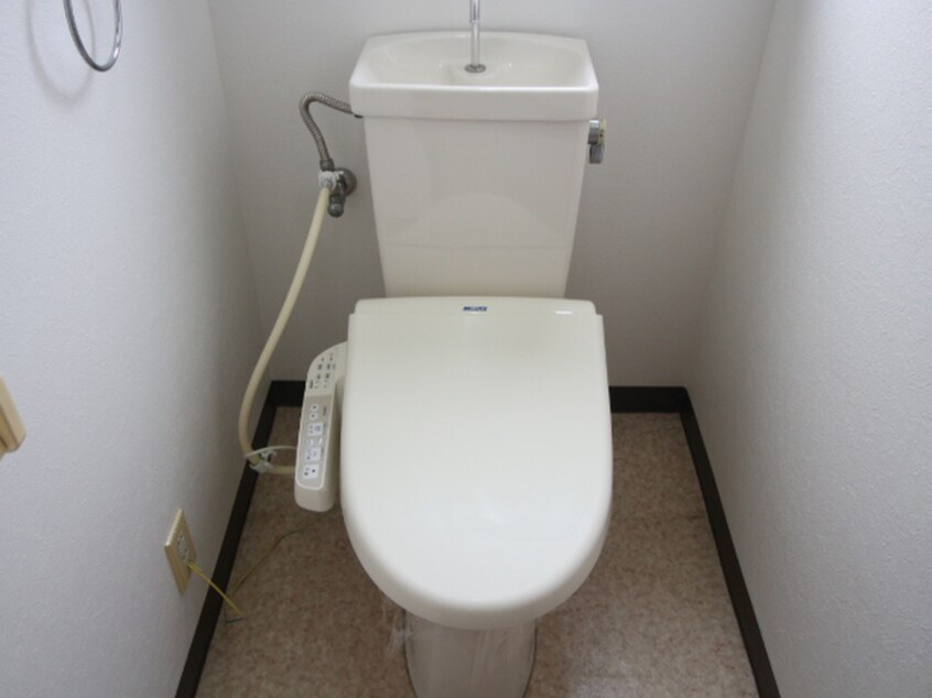 トイレ PIAA　YOSHINO