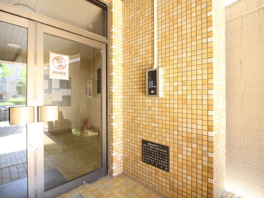 エントランス部分 リベルテ鶴舞