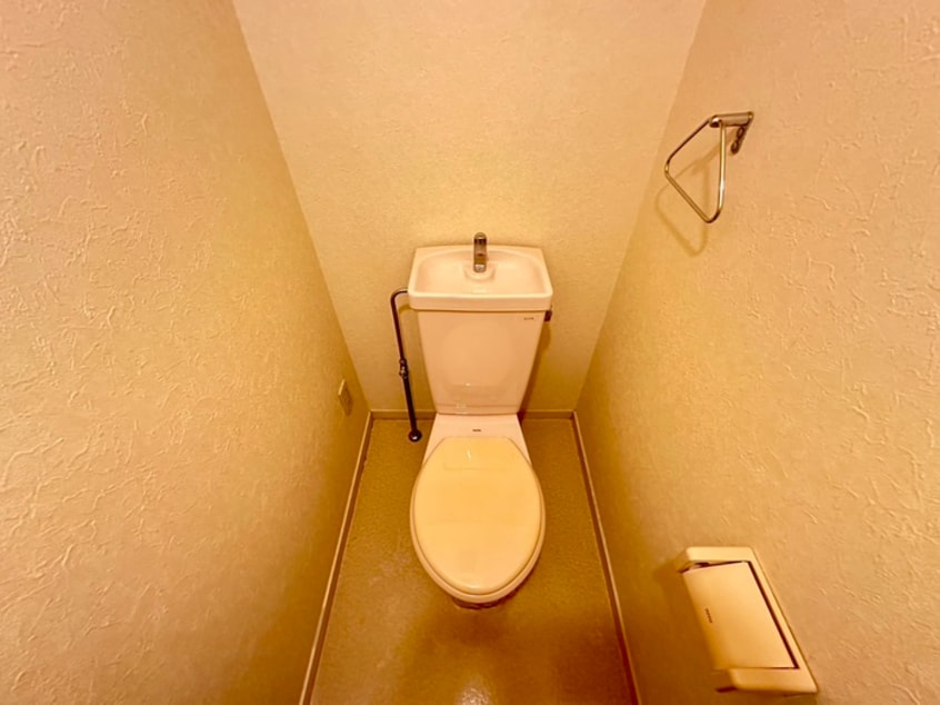 トイレ 加藤ビル